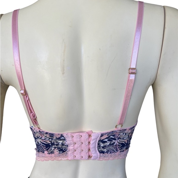 Body Frosting Blue and Pink Floral Bra - Picture 6 of 9